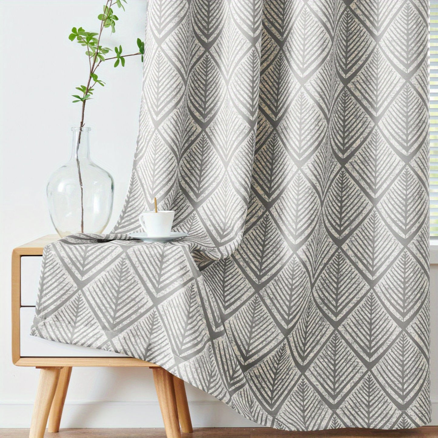 2 Panels 80% Blackout Curtains
